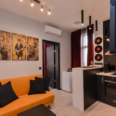 Stylish 1-Bdr In Sofia With Rock'N'Roll Vibes By Flat Mаnager Lägenhet *