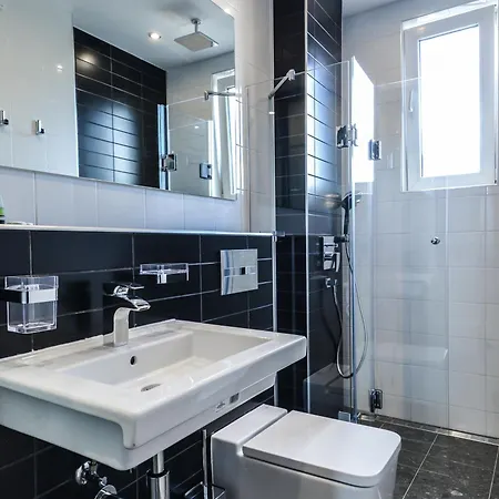 Dream Rock'n'roll One-bedroom Apartament Sofia
