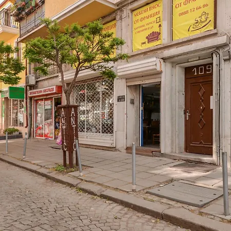 Stylish 1-Bdr In Sofia With Rock'N'Roll Vibes By Flat Mаnager *