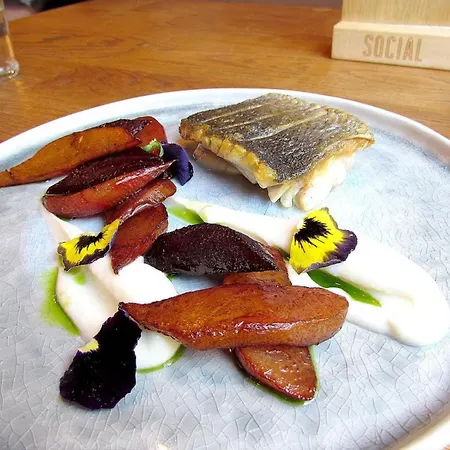 Stylish 1-Bdr In Sofia With Rock'N'Roll Vibes By Flat Mаnager Διαμέρισμα Σόφια