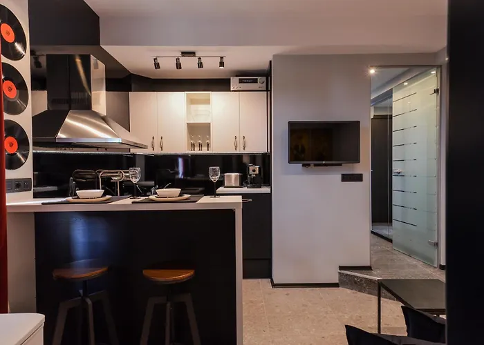 Stylish 1-Bdr In Sofia With Rock'N'Roll Vibes By Flat Mаnager Appartement